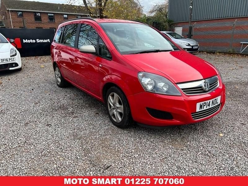 Red Used 2014 Vauxhall Zafira MPV | £3,495 (A bit pricey) - Image 1/2