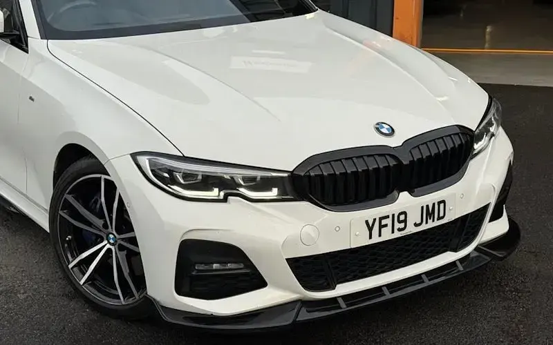 Used BMW 318 M Sport 150 HP (110 kW) 2019 White Sedan