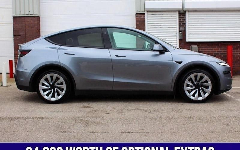 Used Tesla Model Y Long Range AWD 286 kW (389 HP) 2025 Grey SUV