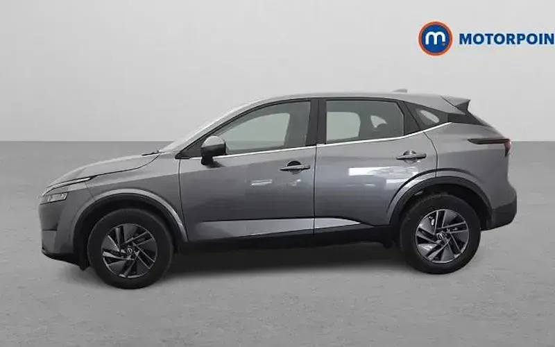 Used Nissan Qashqai Acenta Premium 140 HP (102 kW) 2023 Grey SUV