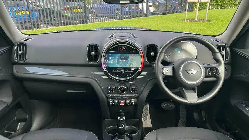 Usado Mini Cooper Countryman Classic 134 CV (98 kW) 2023 Azul SUV