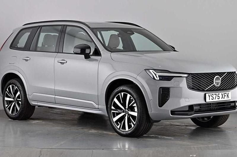 New Volvo XC90 Plus 250 HP (183 kW) 2025 Black SUV