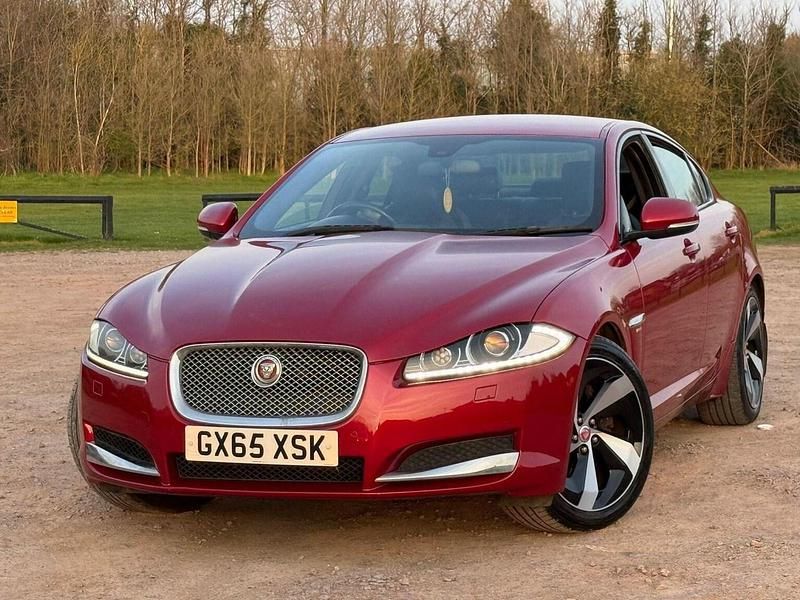 Used Jaguar XF R-Sport 2015 Red Sedan