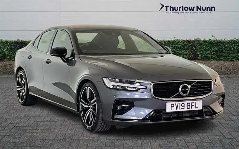 Used Volvo S60 R-Design 250 HP (183 kW) 2019 Sedan