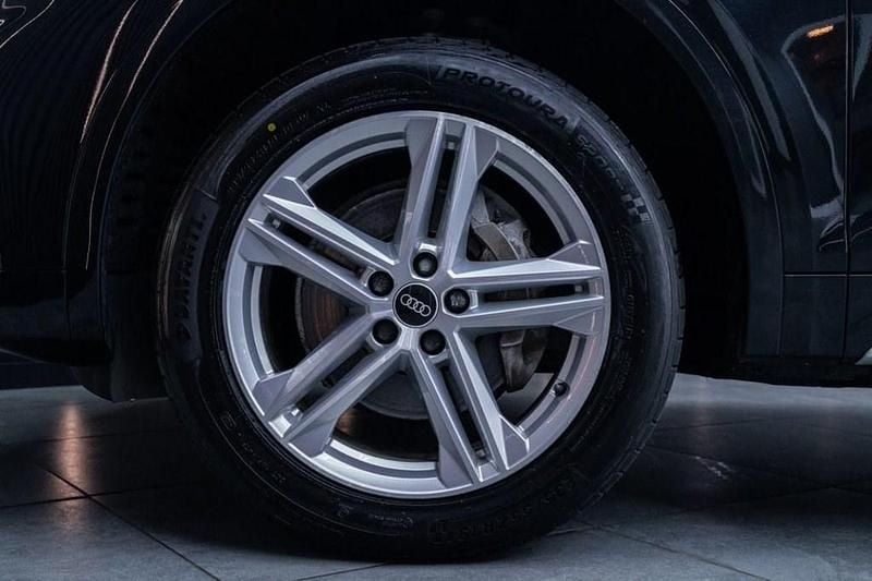 Begagnad Audi Q5 S-Line 204 HK (150 kW) 2021 Svart SUV