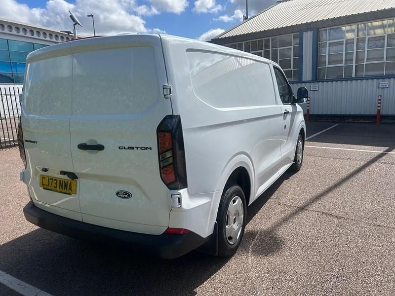Used Ford Transit Custom Trend 136 HP (100 kW) 2024 White Van