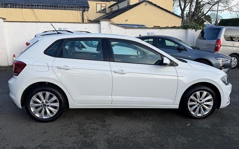 Używany VW Polo SEL 95 KM (69 kW) 2021 Biały Hatchback