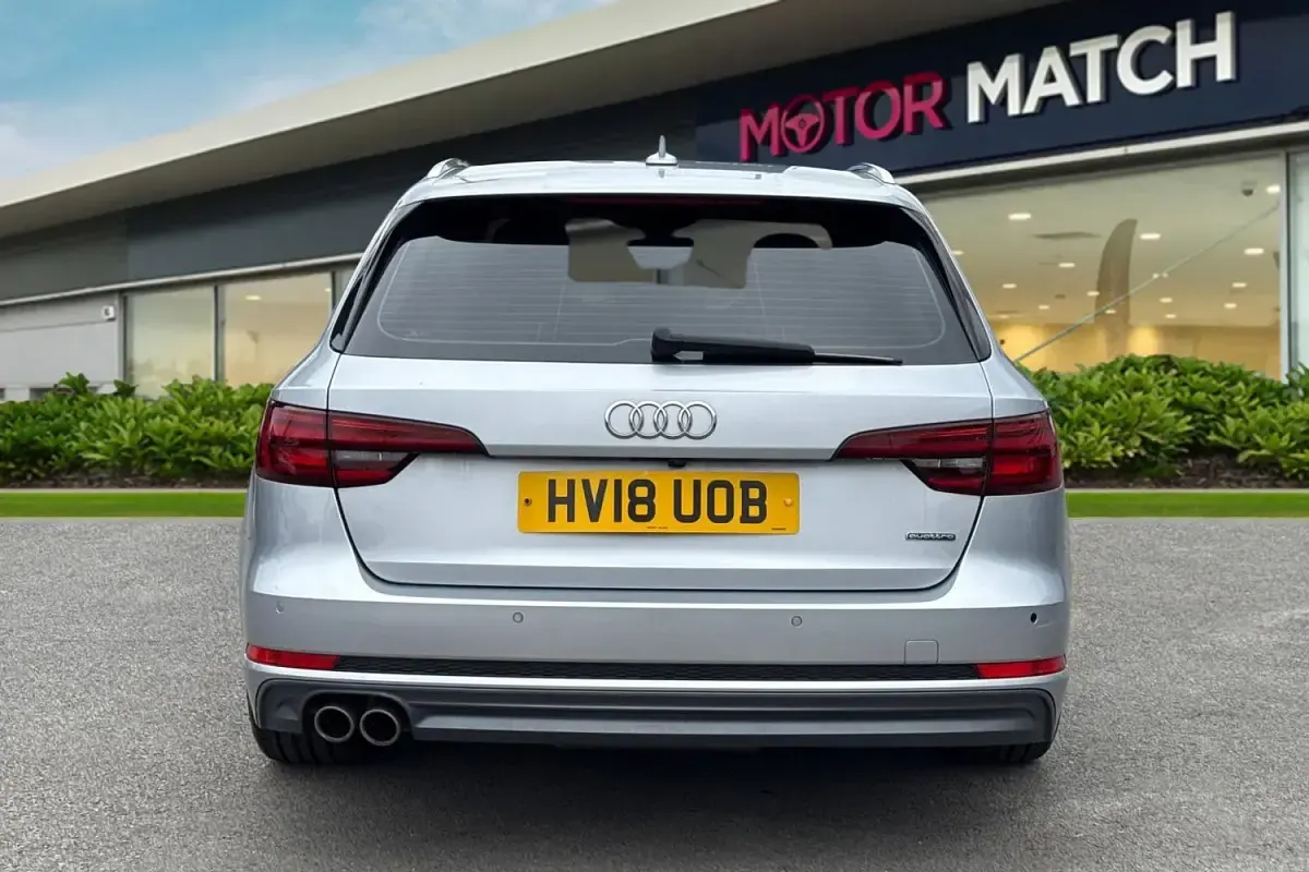 Used Audi A4 S-Line 190 HP (139 kW) 2018 Silver Estate