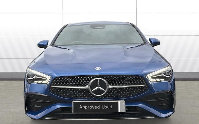 Used Mercedes CLA200 Executive 163 HP (119 kW) 2025 Sedan