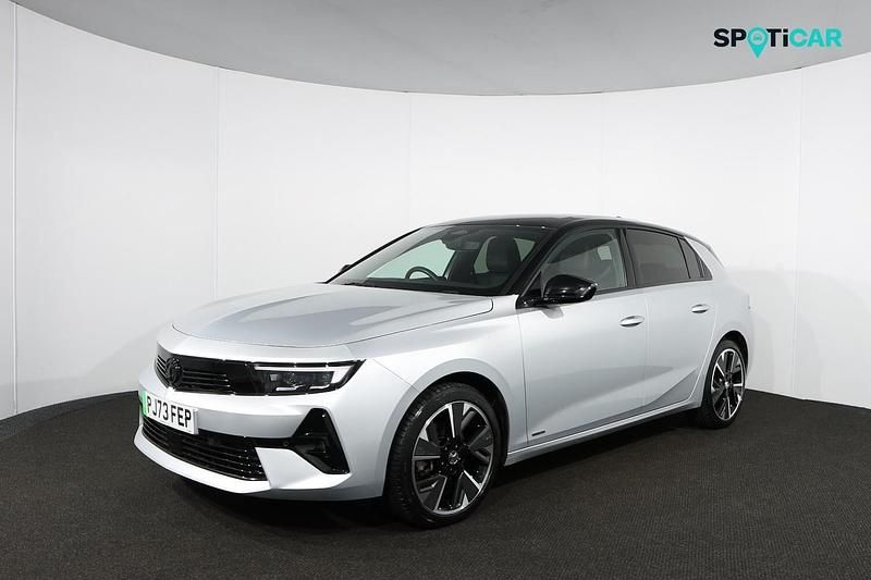 Used Vauxhall Astra Ultimate 114 kW (156 HP) 2023 Grey Hatchback