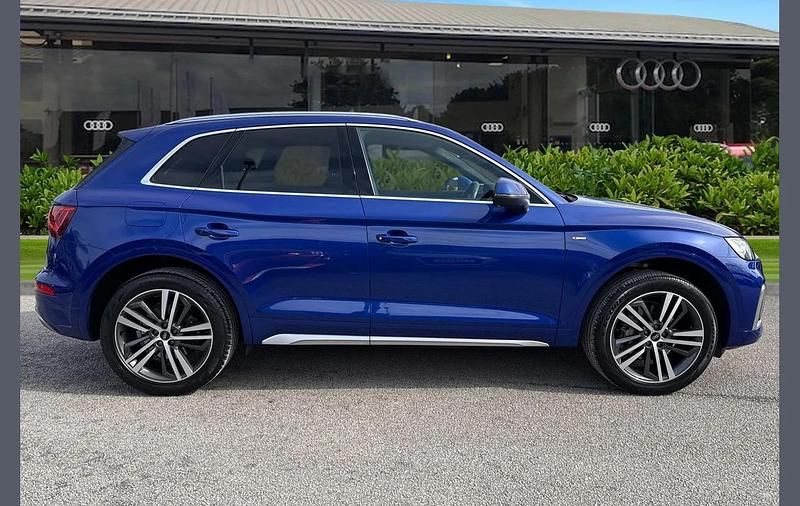 Used Audi Q5 S-Line 204 HP (150 kW) 2023 Blue SUV