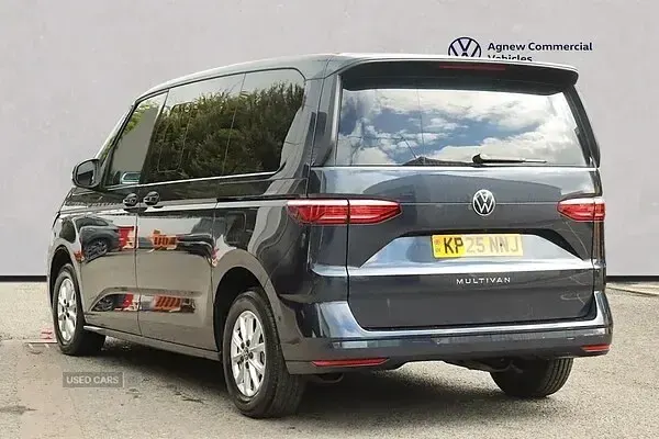 Used VW Multivan Life 150 HP (110 kW) 2025 Blue MPV