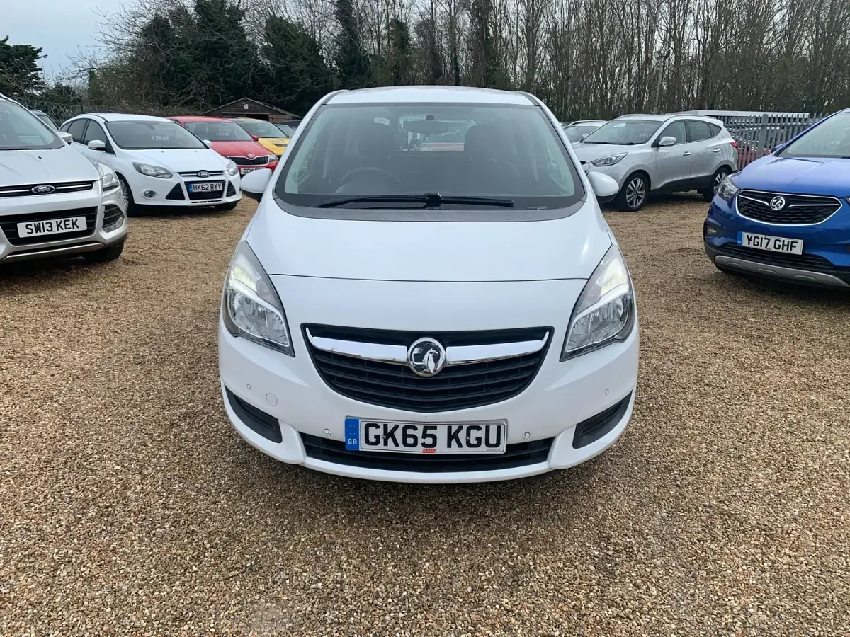 Used Vauxhall Meriva 110 HP (80 kW) 2015 White MPV