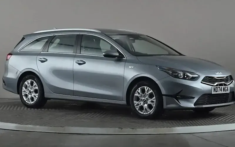 Usado Kia Ceed Sportswagon 140 HP (102 kW) 2024 Carrinha