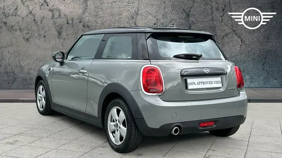 Used Mini Cooper Classic 134 HP (98 kW) 2019 Grey Hatchback