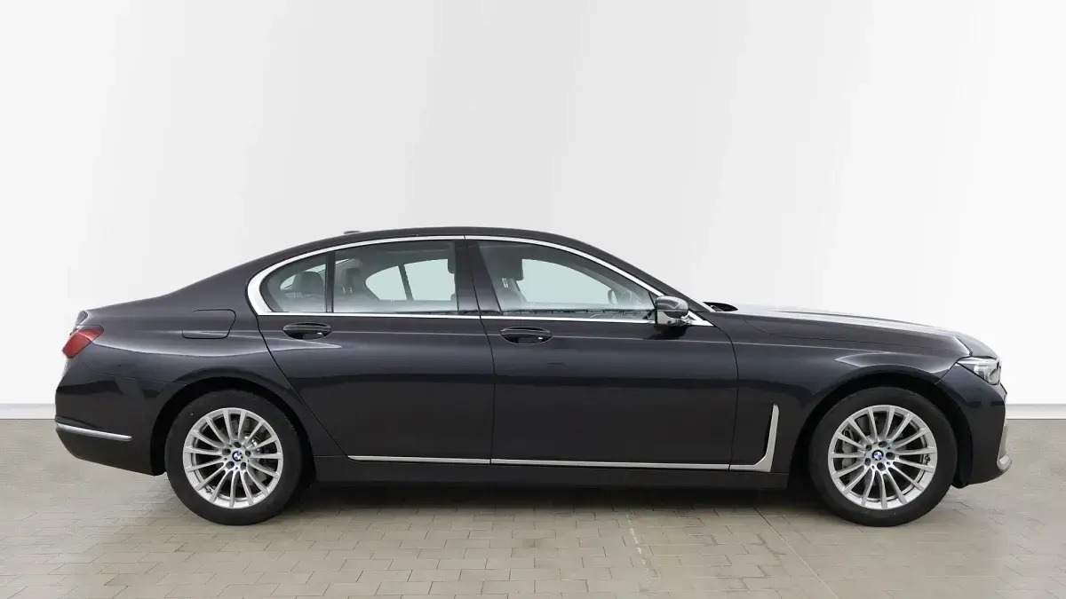 Used BMW 730 Comfort Edition 282 HP (207 kW) 2021 Grey Sedan