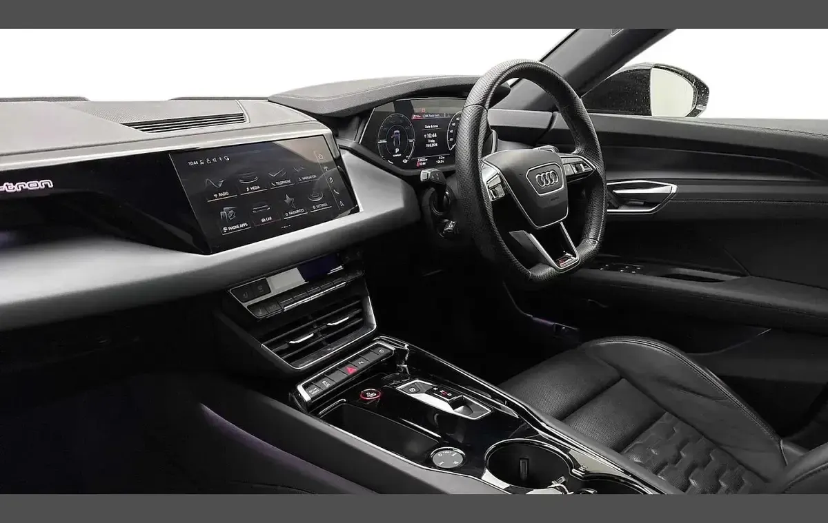 Used Audi RS e-tron GT Comfort 475 kW (646 HP) 2023 Blue Sedan