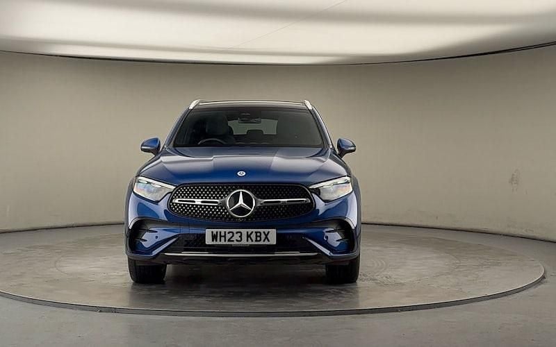 Used Mercedes GLC300 AMG Line Premium Plus 258 HP (189 kW) 2025 Estate