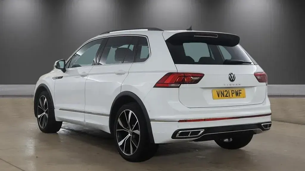 Used VW Tiguan R-line 150 HP (110 kW) 2021 White SUV