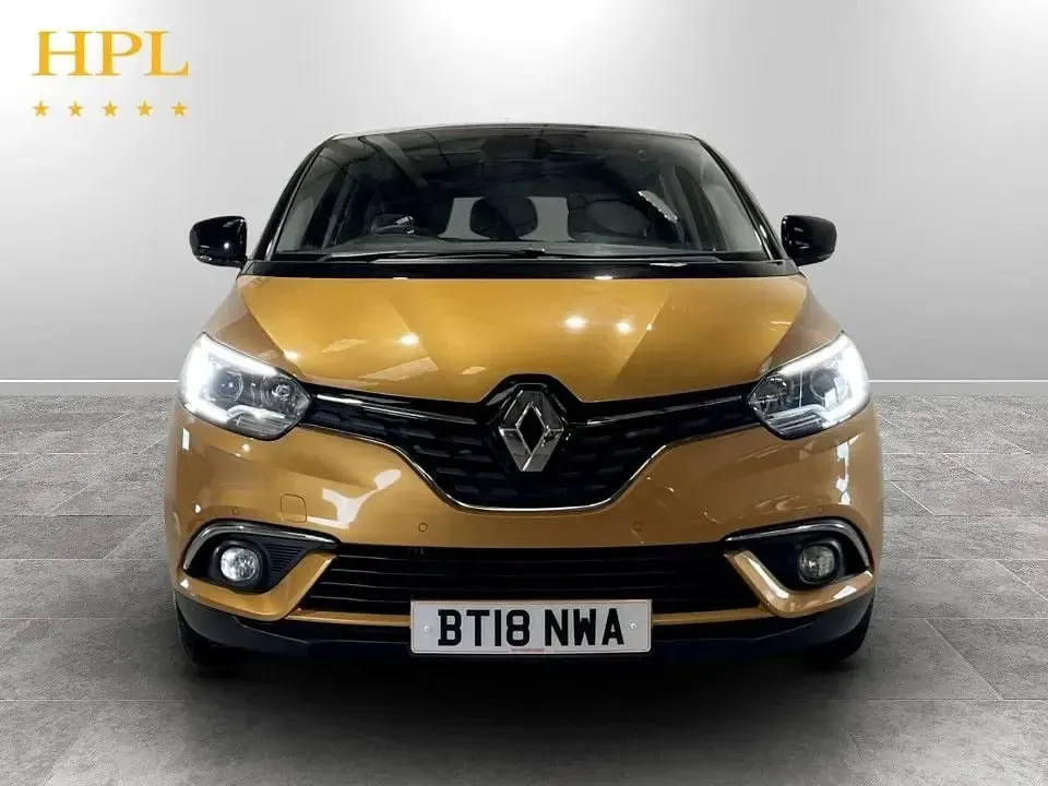 Used Renault Scenic E-Tech Dynamique 140 HP (102 kW) 2018 Yellow MPV
