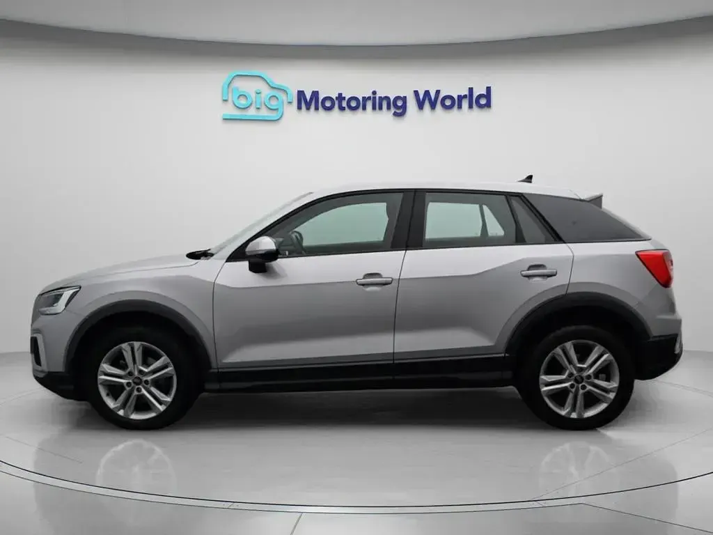 Used Audi Q2 Sport 150 HP (110 kW) 2022 Silver SUV