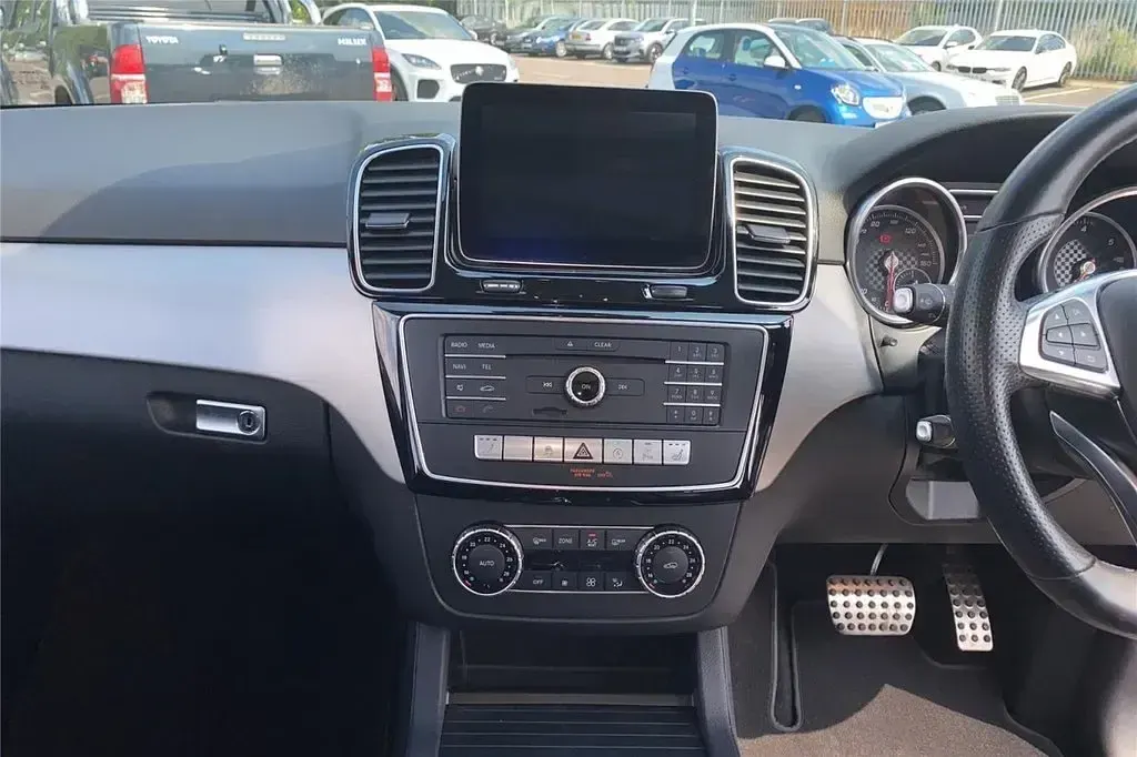 Used Mercedes GLE250 AMG Line Premium 2016 Black Estate