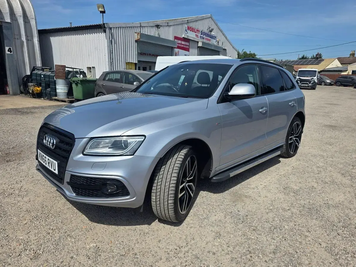 Used Audi Q5 S-line plus 190 HP (139 kW) 2016 Silver SUV