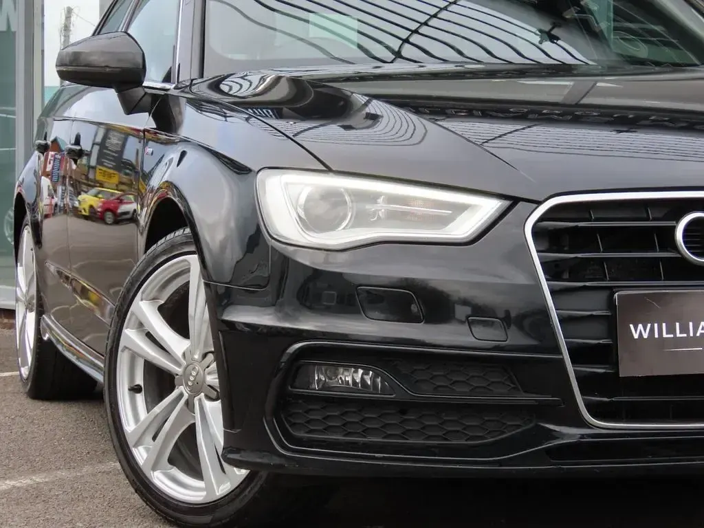 Used Audi A3 Sportback S-Line 150 HP (110 kW) 2014 Black Hatchback