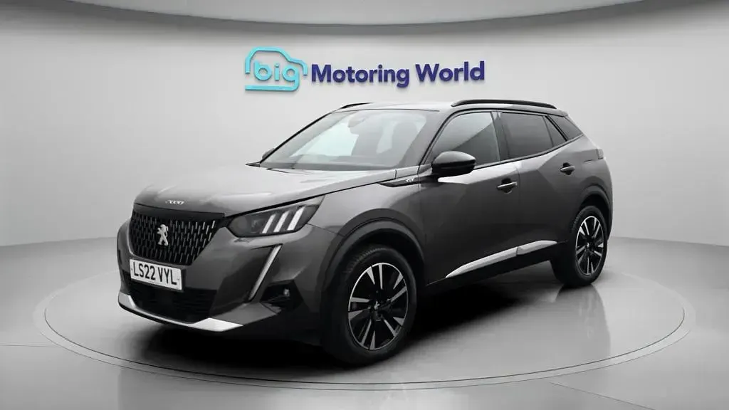 Used Peugeot 2008 Premium 130 HP (95 kW) 2022 Grey SUV