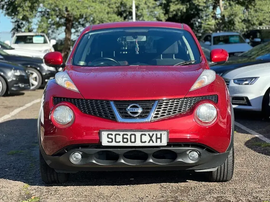 Used Nissan Juke Acenta Premium 117 HP (86 kW) 2011 Red SUV