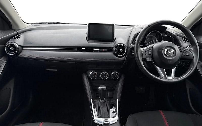 Usado Mazda 2 Inclusive 90 HP (66 kW) 2016 Branco Citadino