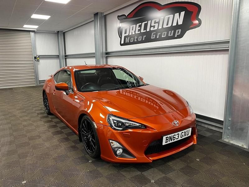 Orange Used 2013 Toyota GT86 GT Coupe | £11,995 (Fair price) - Image 1/4