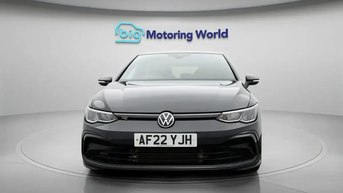 Used VW Golf VIII R-line 130 HP (95 kW) 2022 Grey Hatchback