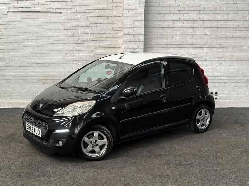 Used Peugeot 107 Envy 68 HP (50 kW) 2013 Black Hatchback