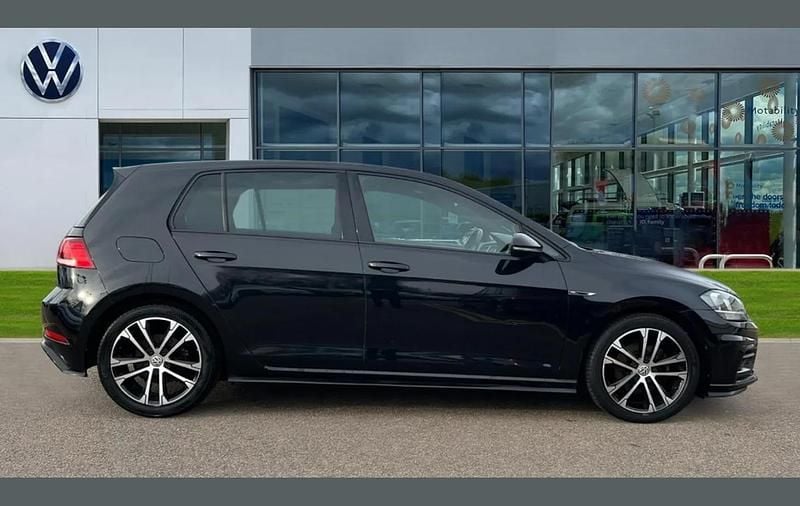 Used VW Golf VII R-line 147 HP (108 kW) 2018 Black Hatchback