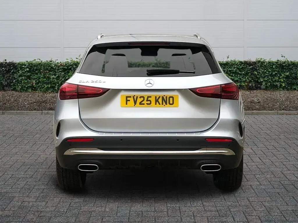 Used Mercedes GLA250 Executive 2025 Hightech silver SUV
