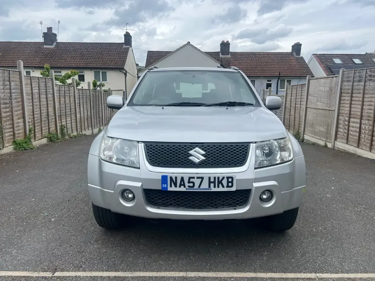 Used Suzuki Grand Vitara 2007 Silver SUV