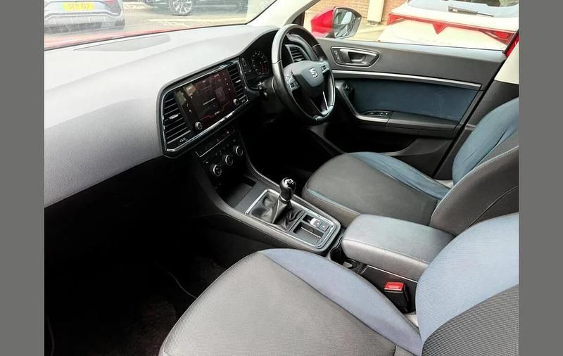 Used Seat Ateca Ecomotive 115 HP (84 kW) 2019 Silver SUV