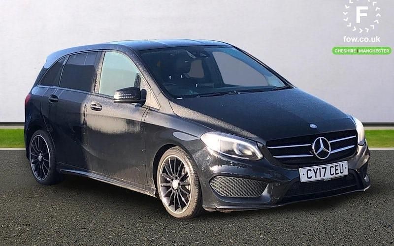 Begagnad Mercedes B180 AMG Line Premium 109 HK (80 kW) 2017 Minibuss