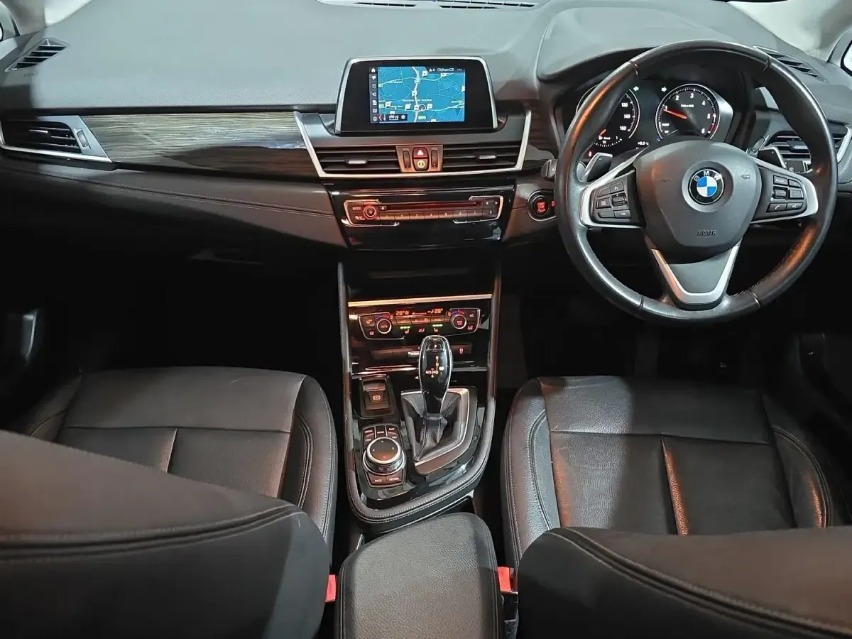 Used BMW 220 Luxury Line 2018 Blue Hatchback