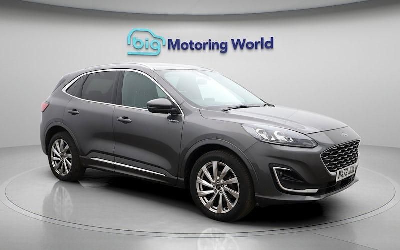 Used Ford Kuga Vignale 190 HP (139 kW) 2023 Grey SUV