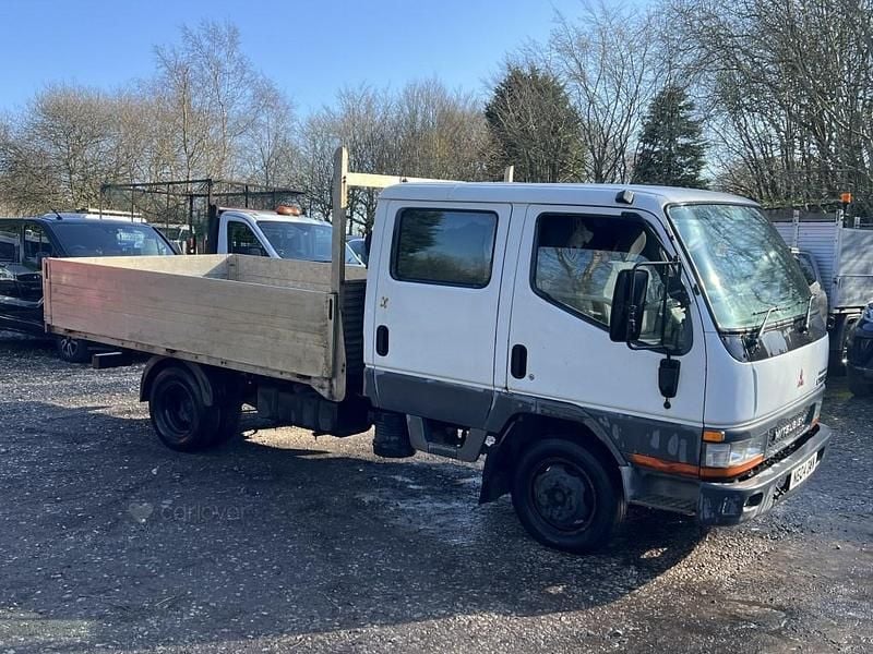 Used Mitsubishi Canter 2004 White Pickup