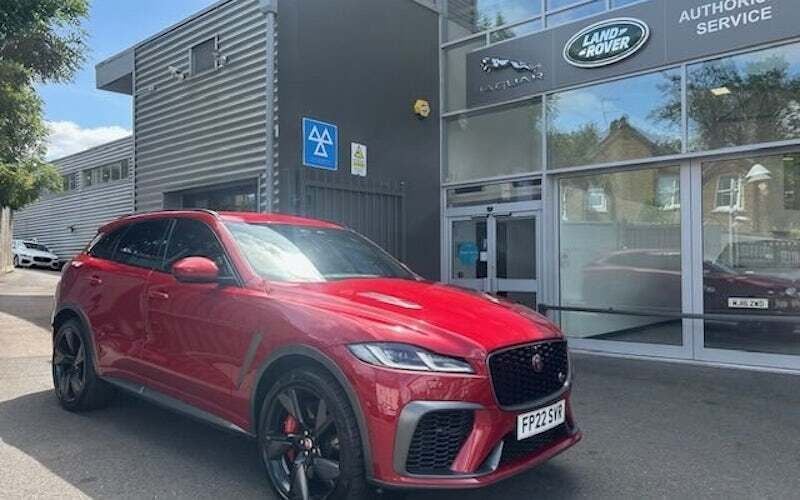 Used 2023 Jaguar F-Pace SVR SUV | £52,595 (Expensive) - Image 1/4