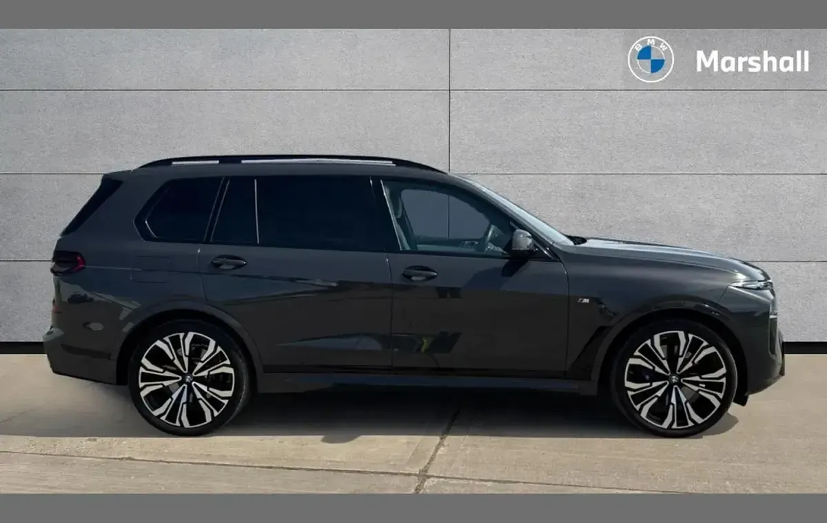 Used BMW X7 M Sport 380 HP (279 kW) 2026 Grey SUV