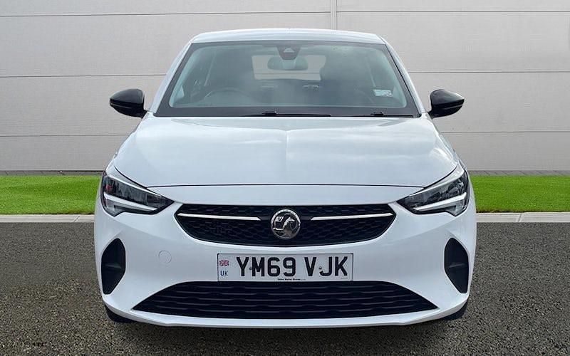 Used Vauxhall Corsa 101 HP (74 kW) 2020 White Hatchback