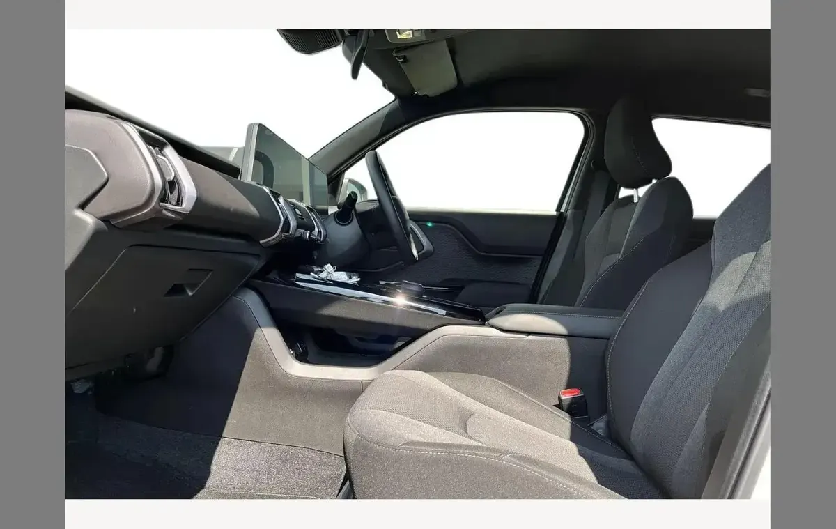 Used Toyota Urban Cruiser Design 127 kW (174 HP) 2026 White SUV