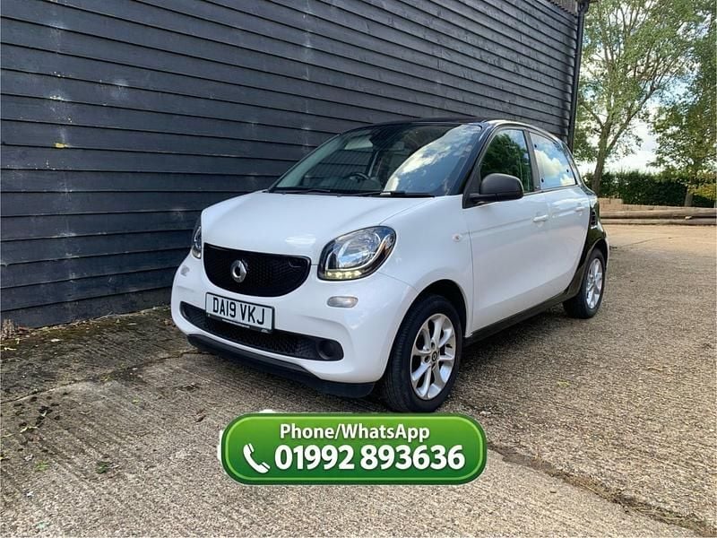 Used Smart ForFour Passion 71 HP (52 kW) 2019 Black Hatchback