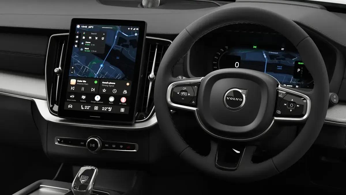 New Volvo XC90 Ultra 407 HP (299 kW) 2026 Aurora silver SUV