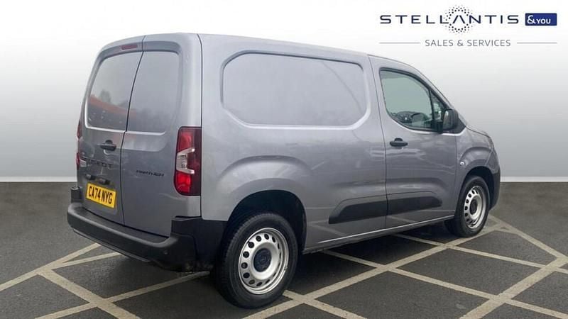 Used Peugeot Partner 129 HP (94 kW) 2024 Grey MPV