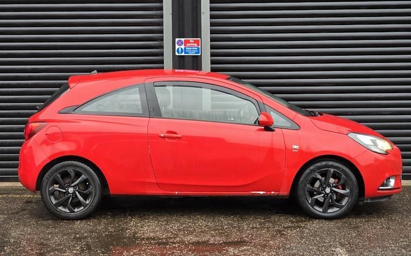 Used Vauxhall Corsa SRi 90 HP (66 kW) 2017 Hatchback